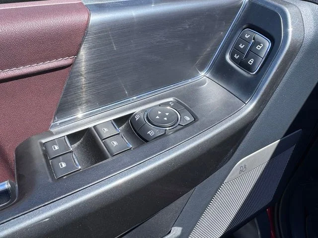 2022 Ford F-150 Lariat - Photo 11