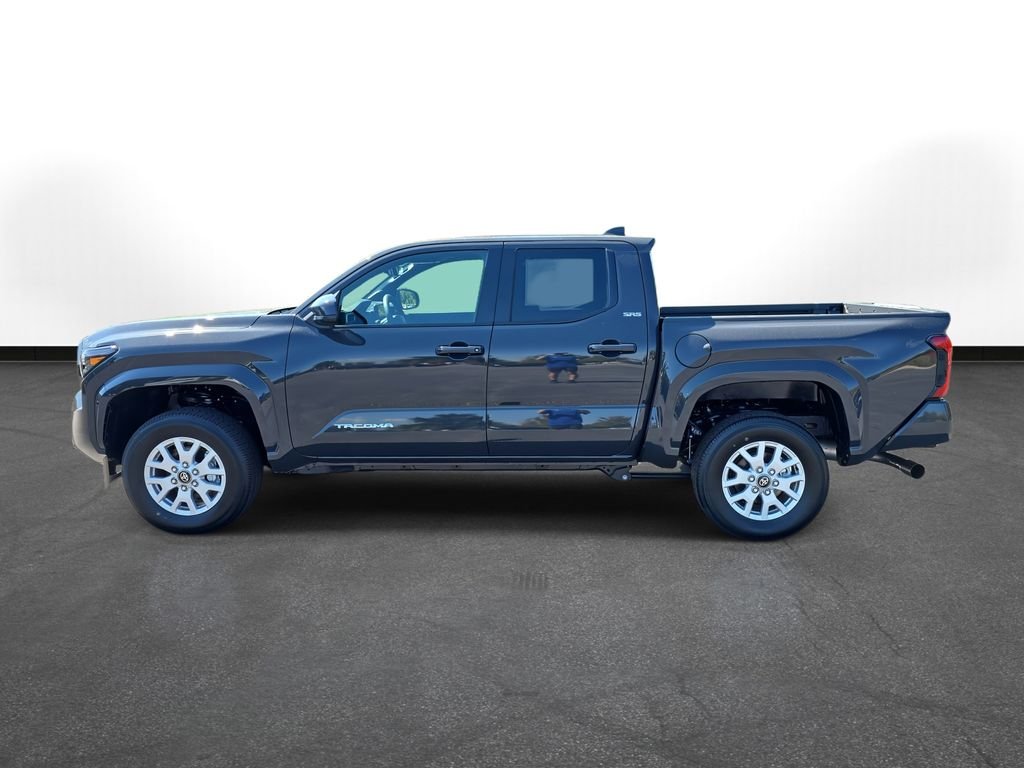 2025 Toyota Tacoma SR5 - Photo 9
