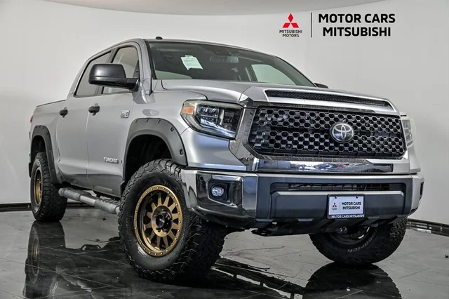 2018 Toyota Tundra SR5