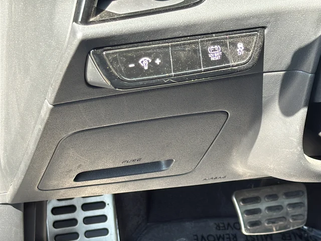 Used 2023 Gray Kia EX Touring image 27