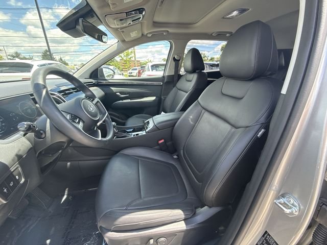 Used 2023 Silver Hyundai SEL image 11