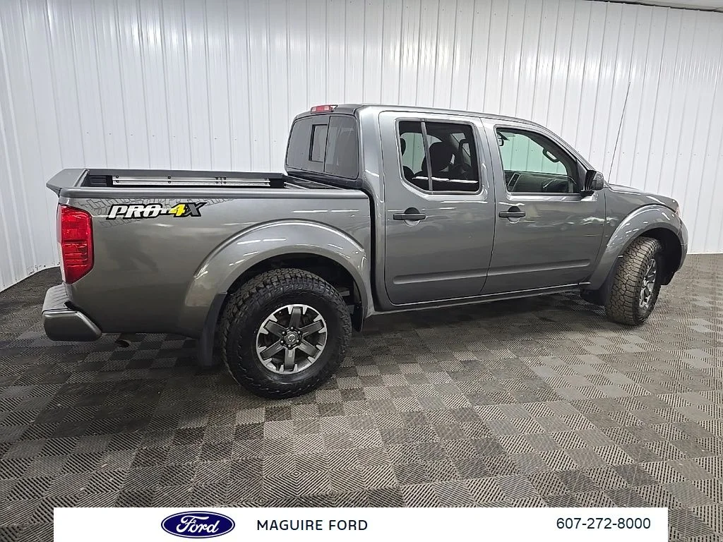 Used 2018 Gray Nissan PRO-4X image 3