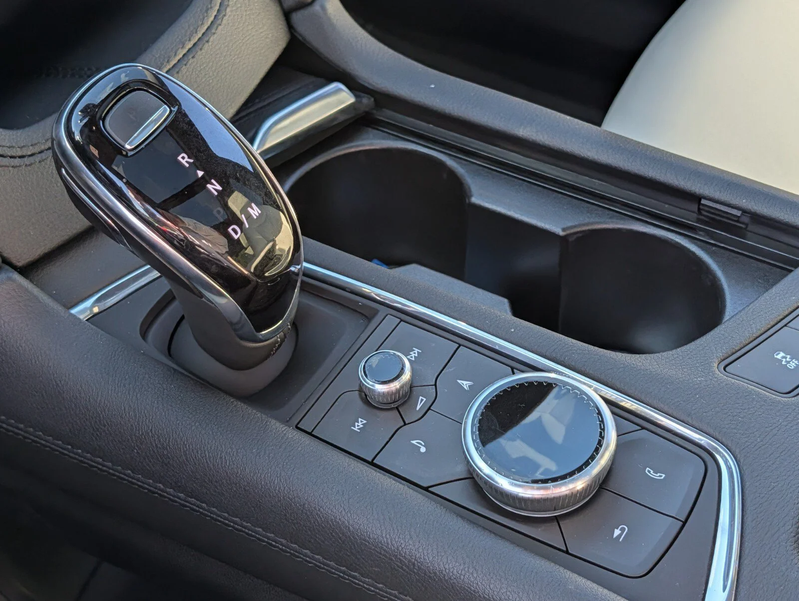2023 Cadillac XT6 Sport - Photo 15