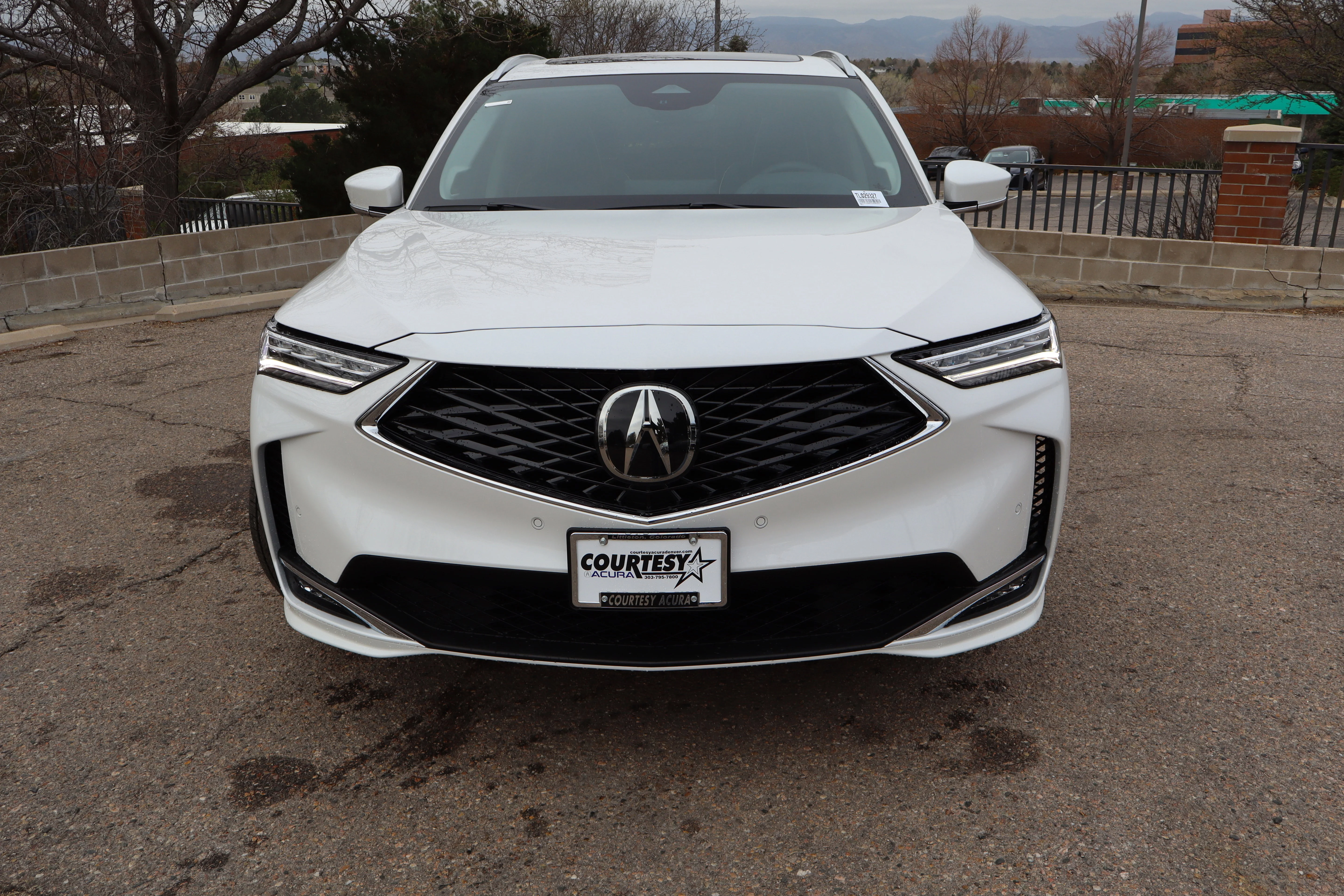 New 2026 Platinum White Pearl Acura w/Advance Package image 2