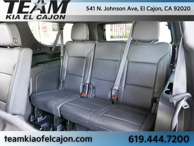 Used 2022 Gray Chevrolet Z71 image 20