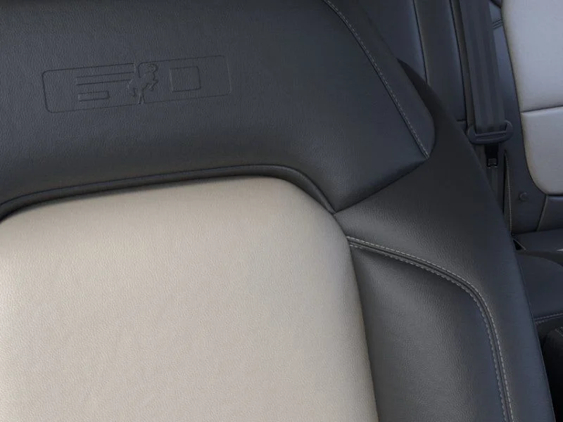 New 2026 Ruby Red Metallic Tinted Clearcoat Ford Outer Banks® image 18