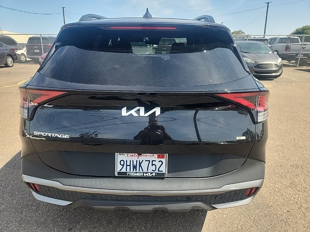 Used 2023 Black Kia X-Line image 11