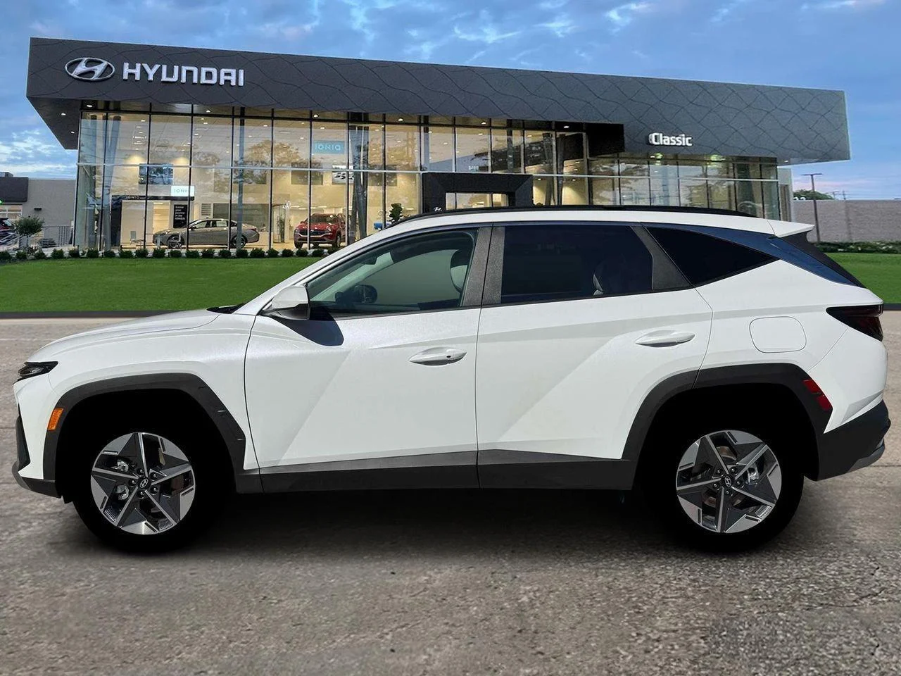 New 2026 Creamy White Pearl Hyundai SEL image 3