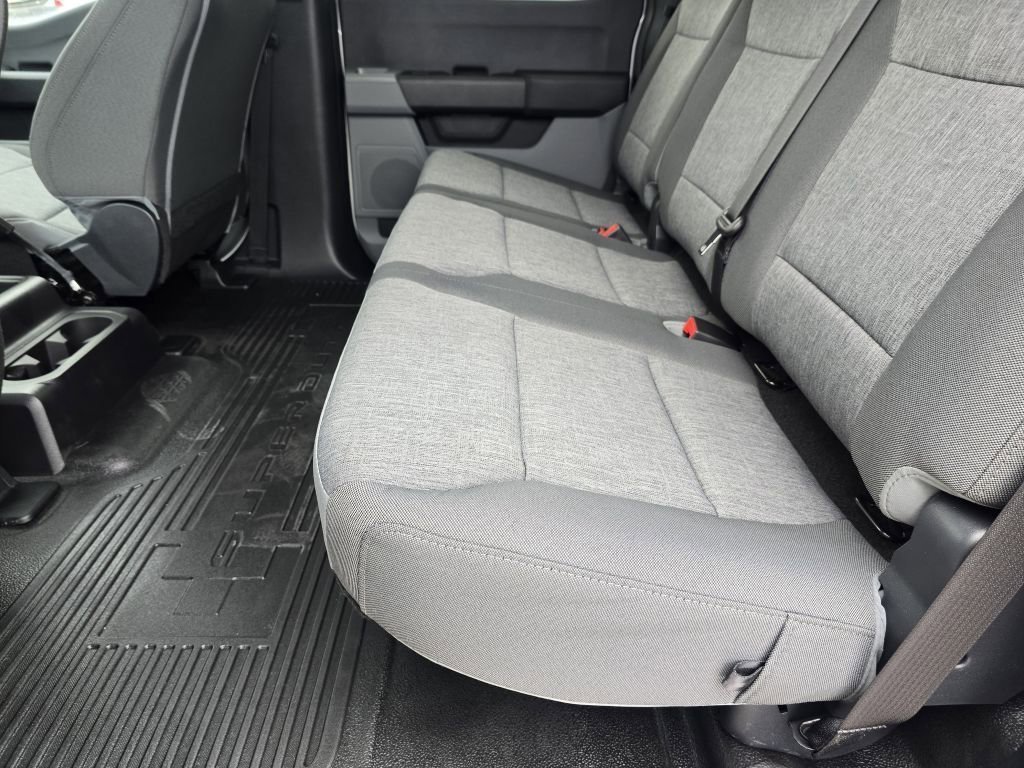 New 2026 Oxford White Ford XL image 29