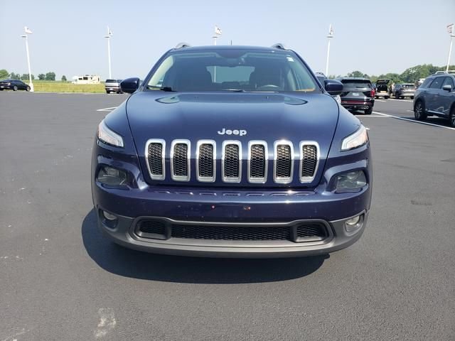 Used 2016 Jeep Cherokee Latitude with VIN 1C4PJMCB3GW286563 for sale in Austinburg, OH