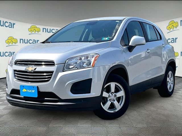 Used 2016 Silver Chevrolet LS image 12