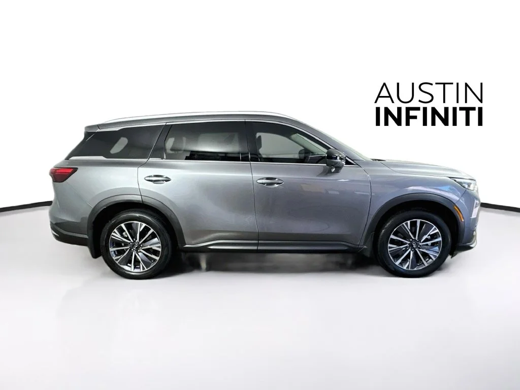 Certified Used 2027 Gray INFINITI LUXE image 11