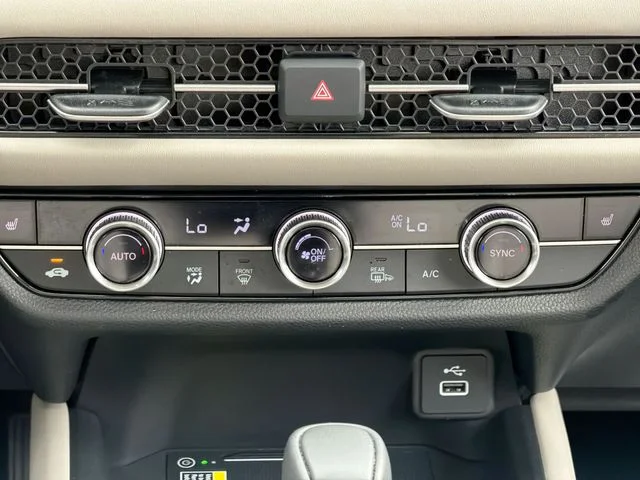 Used 2025  Honda EX-L image 19