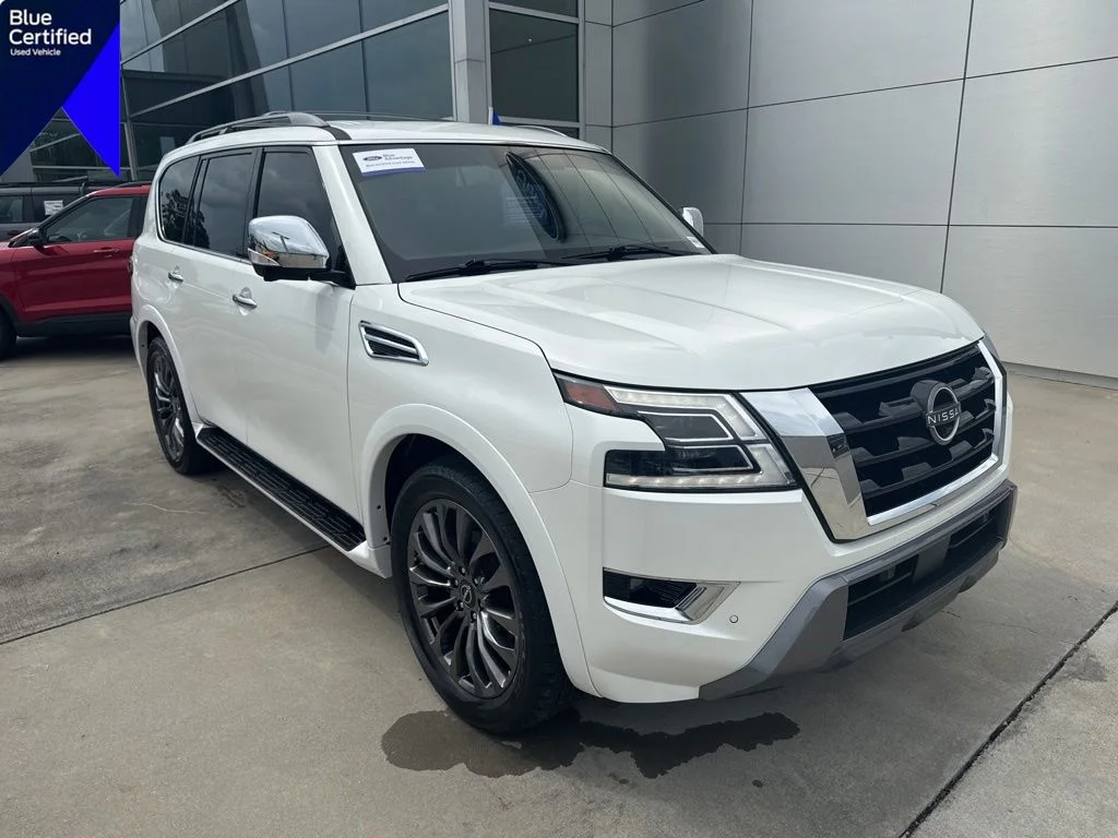 2023 Nissan Armada Platinum 4X2's photo