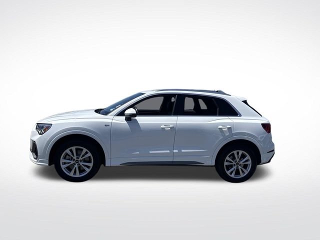 Used 2025 Arkona White Audi Premium image 2