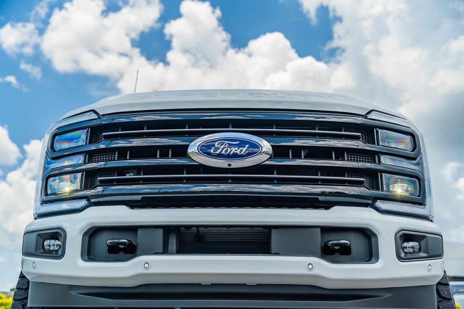 2025 Ford F-350 Super Duty Platinum - Photo 19