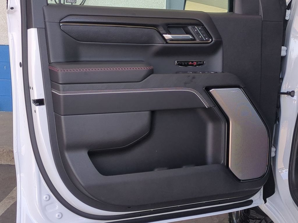 2026 GMC Sierra 1500 AT4X - Photo 23