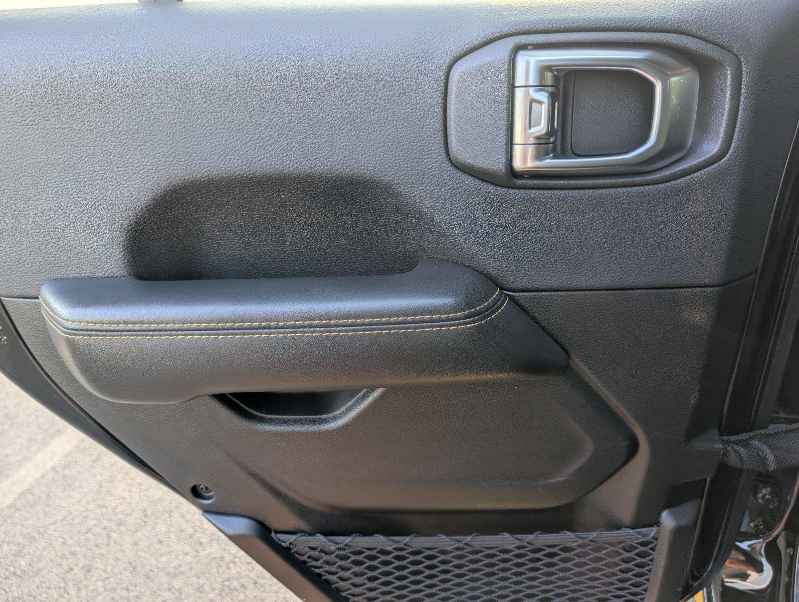Used 2025 Black Clearcoat Jeep Sahara image 34