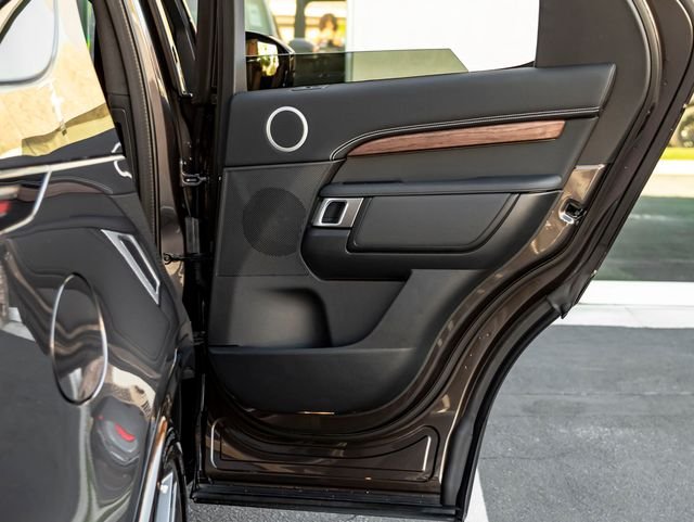 New 2026 Charente Grey Land Rover Dynamic SE image 30