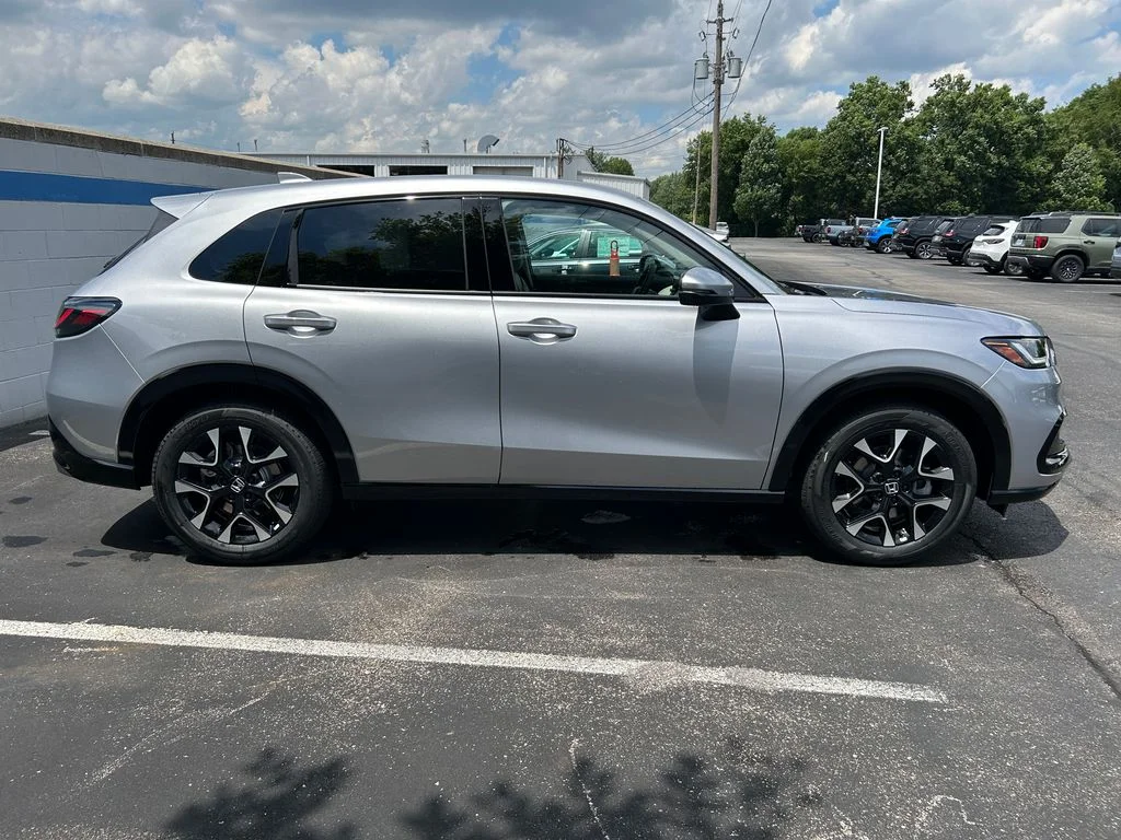 2026 Honda HR-V EX-L - Photo 6