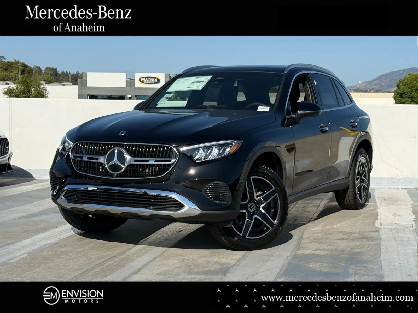 2026 Mercedes-Benz GLC GLC 300's photo