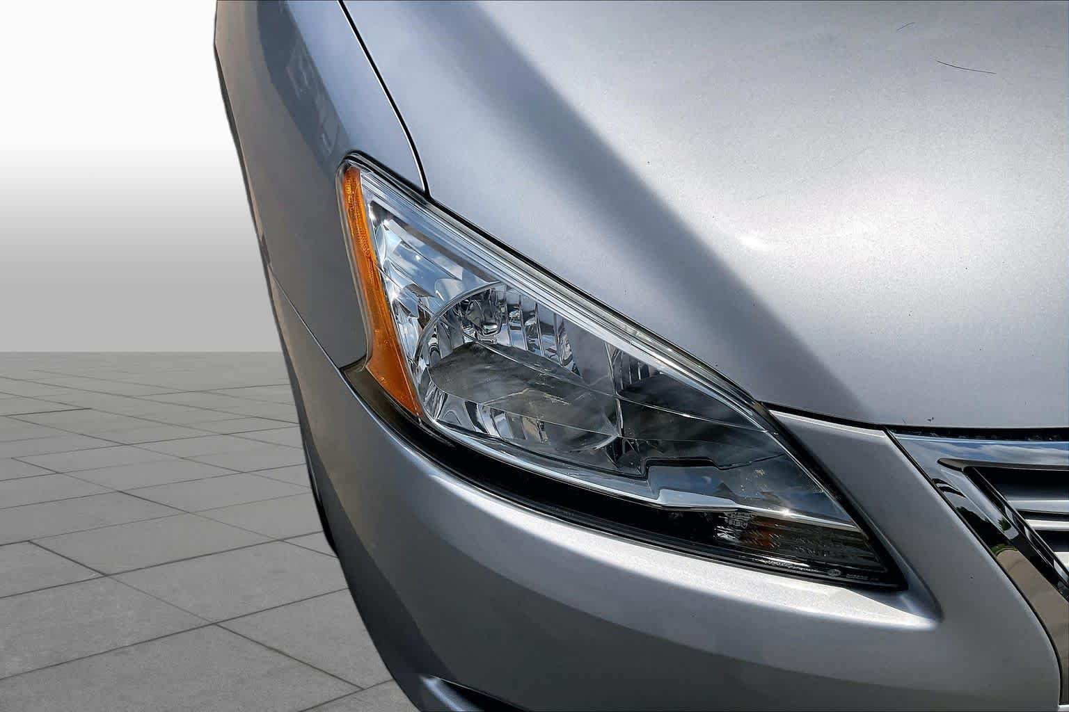 Used 2014 Brilliant Silver Nissan SV image 26