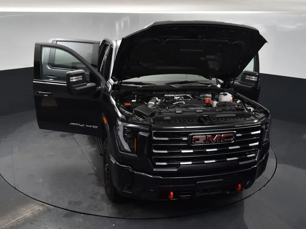 New 2026 Titanium Rush Metallic GMC AT4 image 36