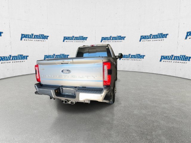 New 2027 Silver Ford XLT image 10