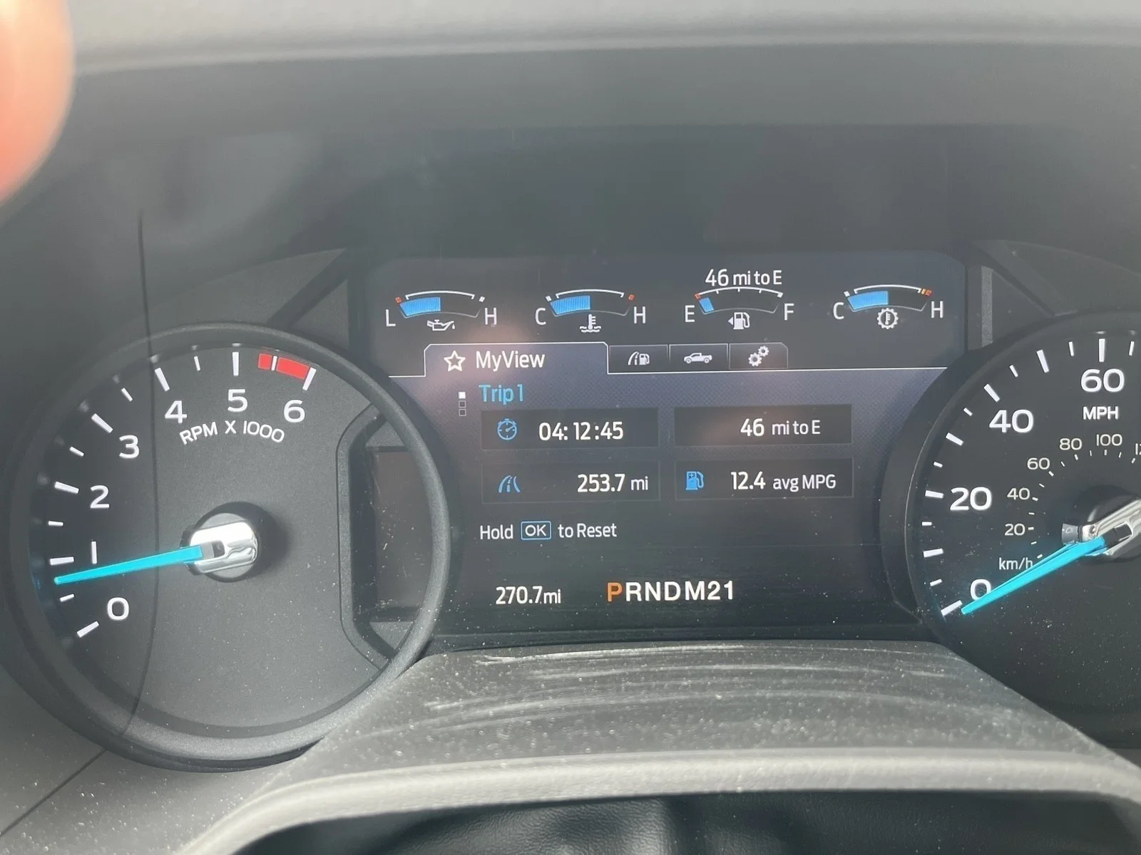 New 2027 Oxford White Ford E-350 SRW image 12