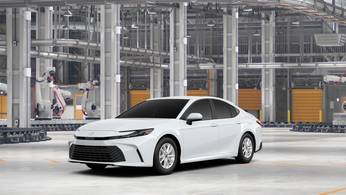 New 2026 Toyota Camry LE FWD