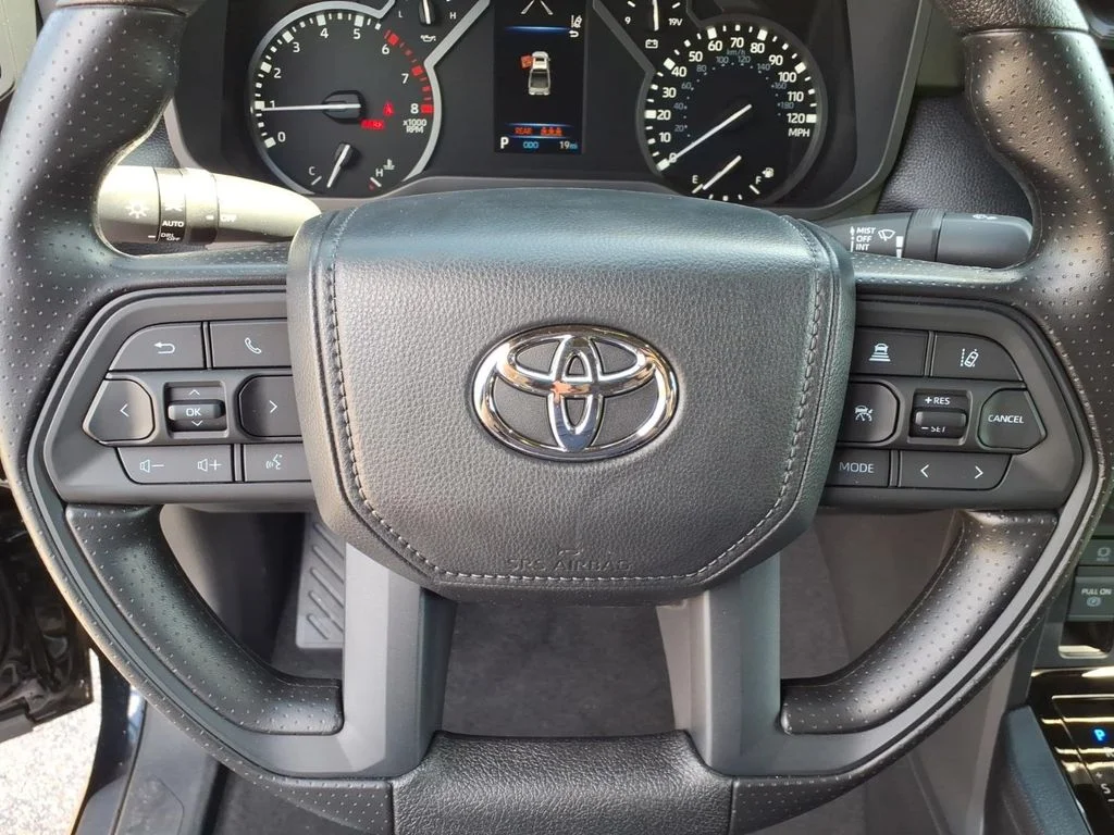 New 2026 Midnight Black Metallic Toyota SR5 image 20
