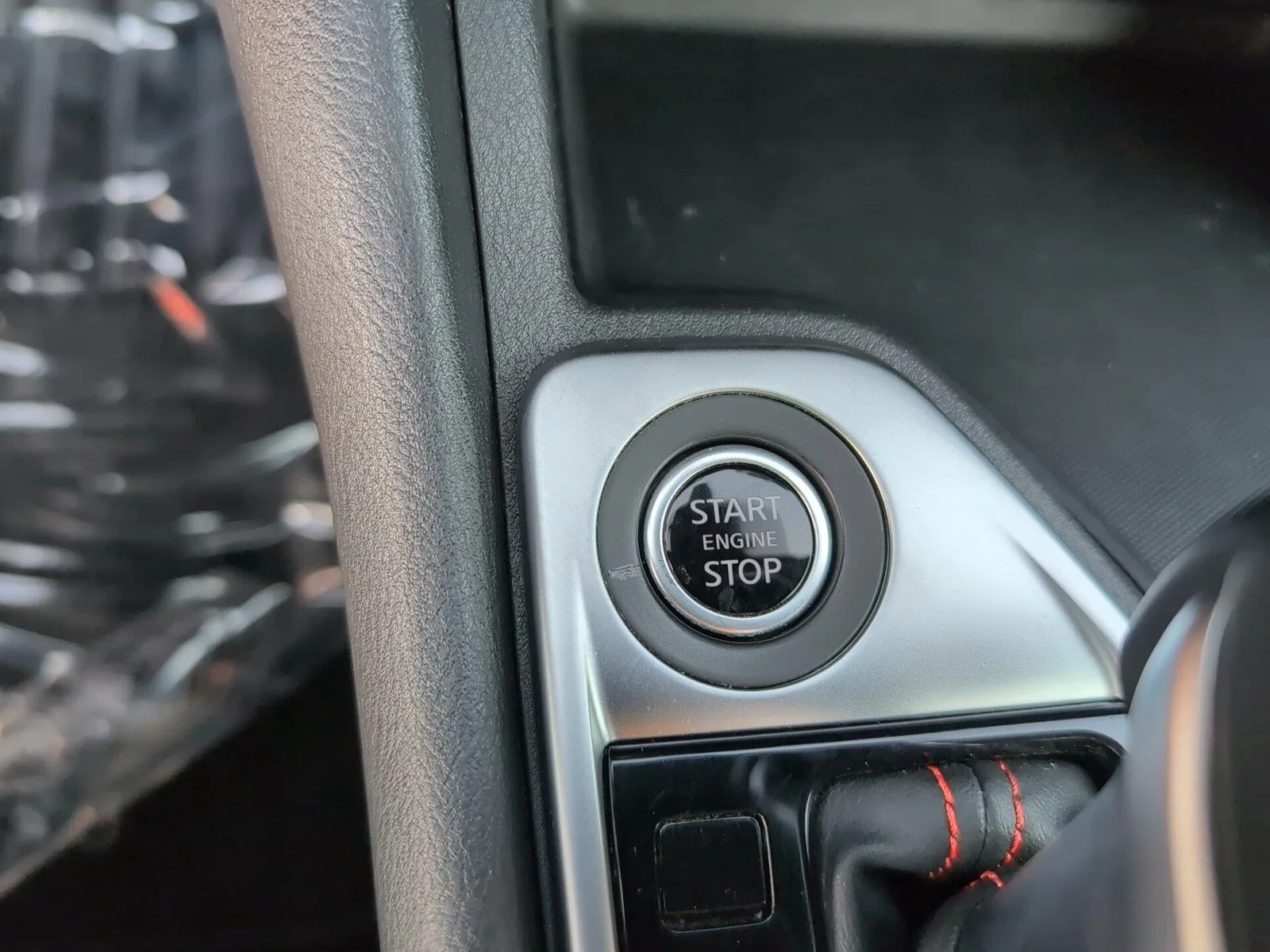 Used 2025 Monarch Orange Metallic/Super Black Nissan SR image 22
