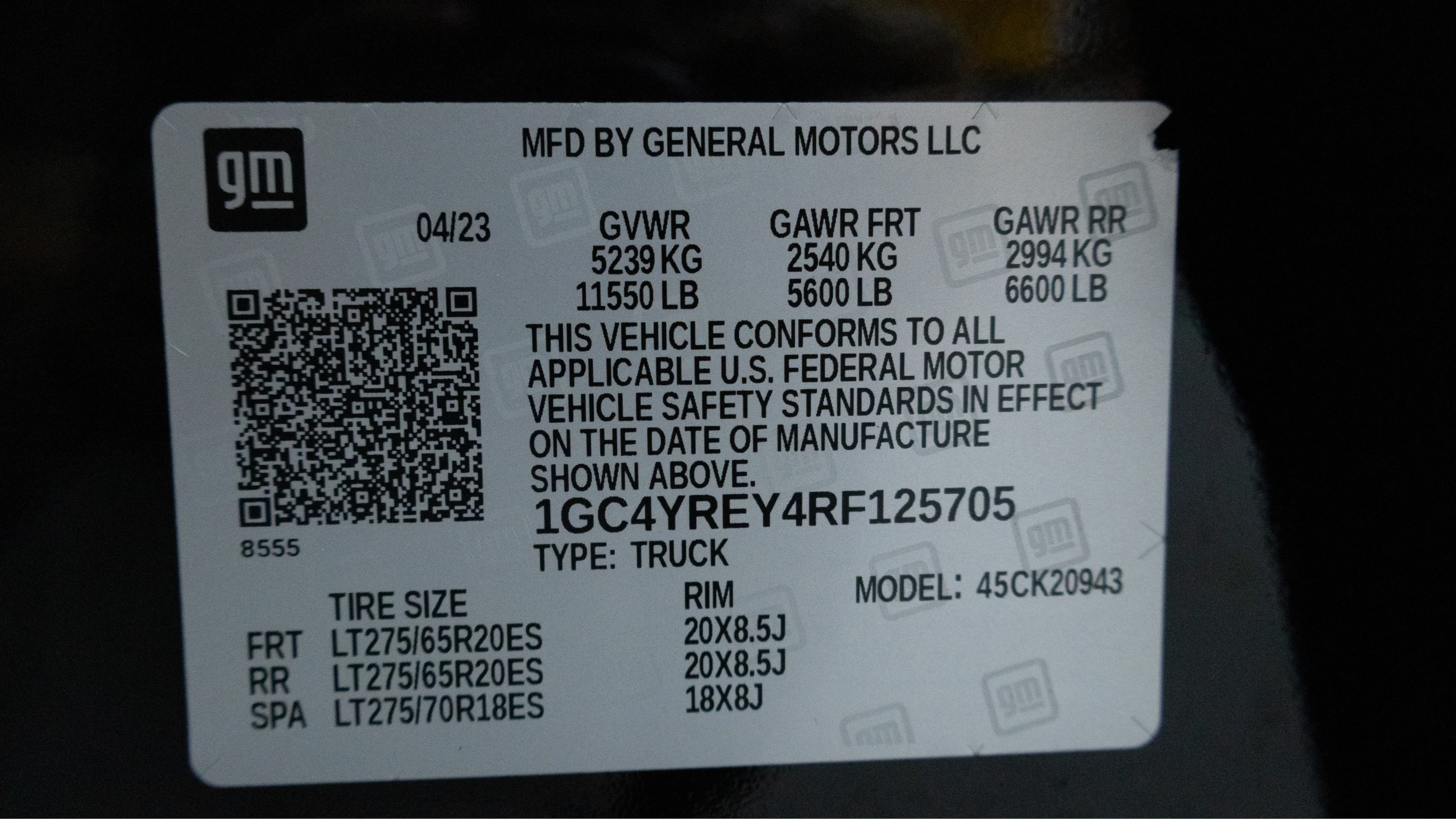Used 2024 Black Chevrolet High Country image 25