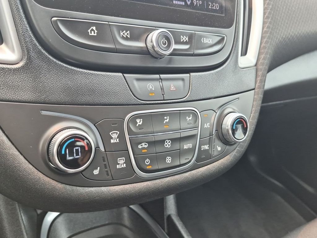 Used 2024 Mineral Gray Metallic Chevrolet LT image 21