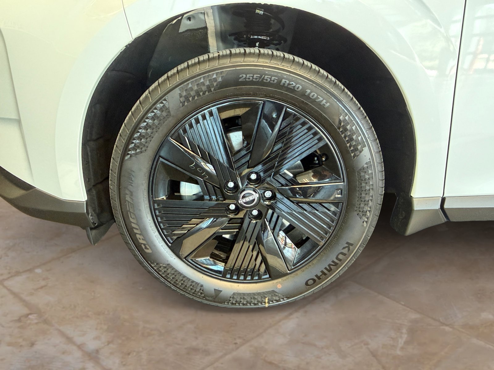 New 2026 Everest White Pearl Tricoat Nissan SV image 28