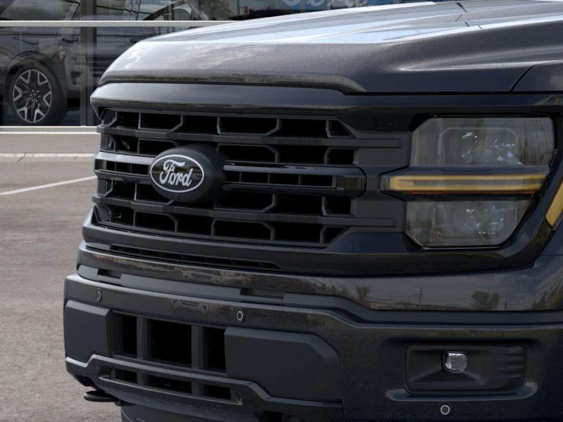 New 2026 Agate Black Metallic Ford XLT image 17