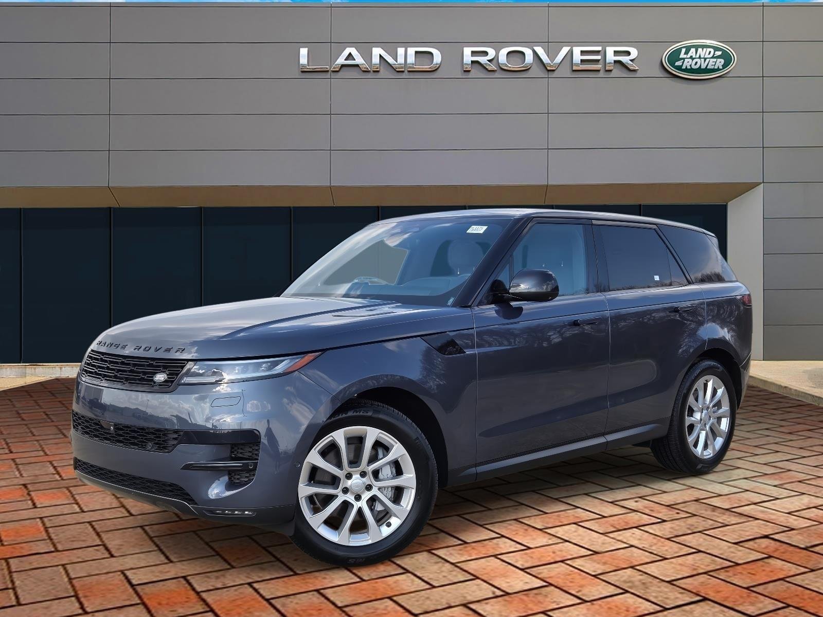 Used 2025 Varesine Blue Metallic Land Rover SE image 1