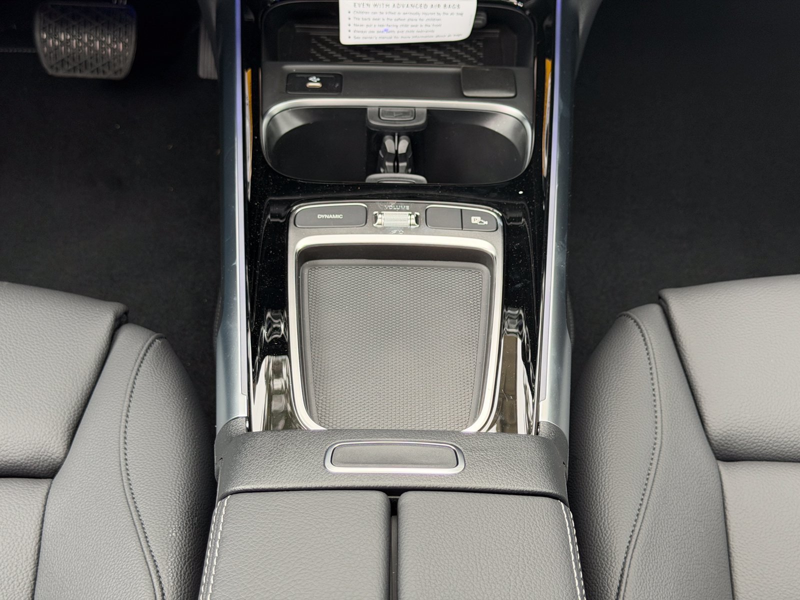 New 2026 Cirrus Silver Metallic Mercedes-Benz GLB 250 image 49