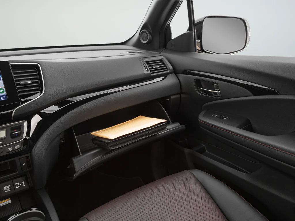 Used 2023  Honda Black Edition image 34