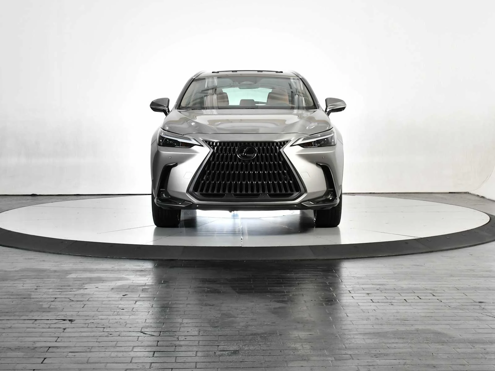 Used 2025 Atomic Silver Lexus Premium image 8
