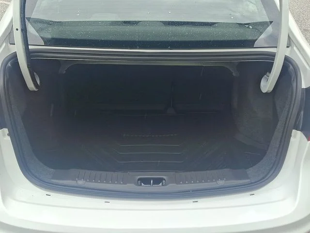 Used 2016 White Ford SE image 24