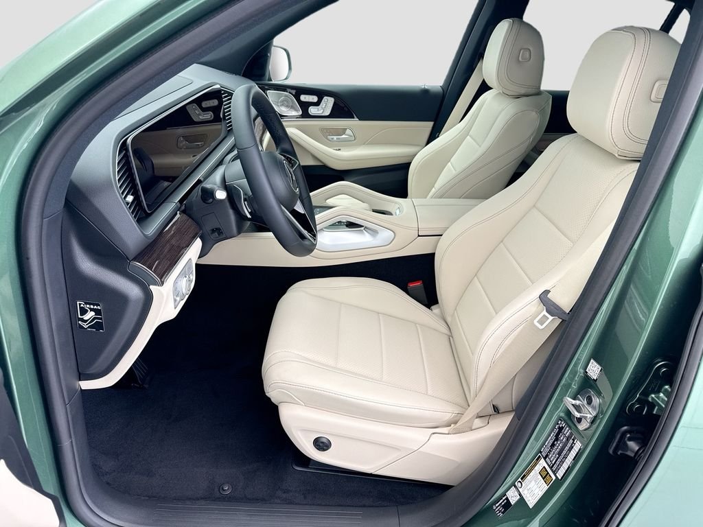 New 2026 MANUFAKTUR Ireland Mid Green Metallic Mercedes-Benz GLE 350 image 18