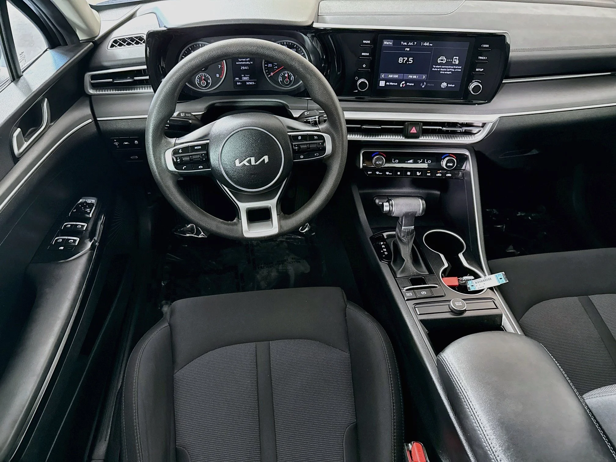 Used 2023 Gravity Gray Kia LXS image 13