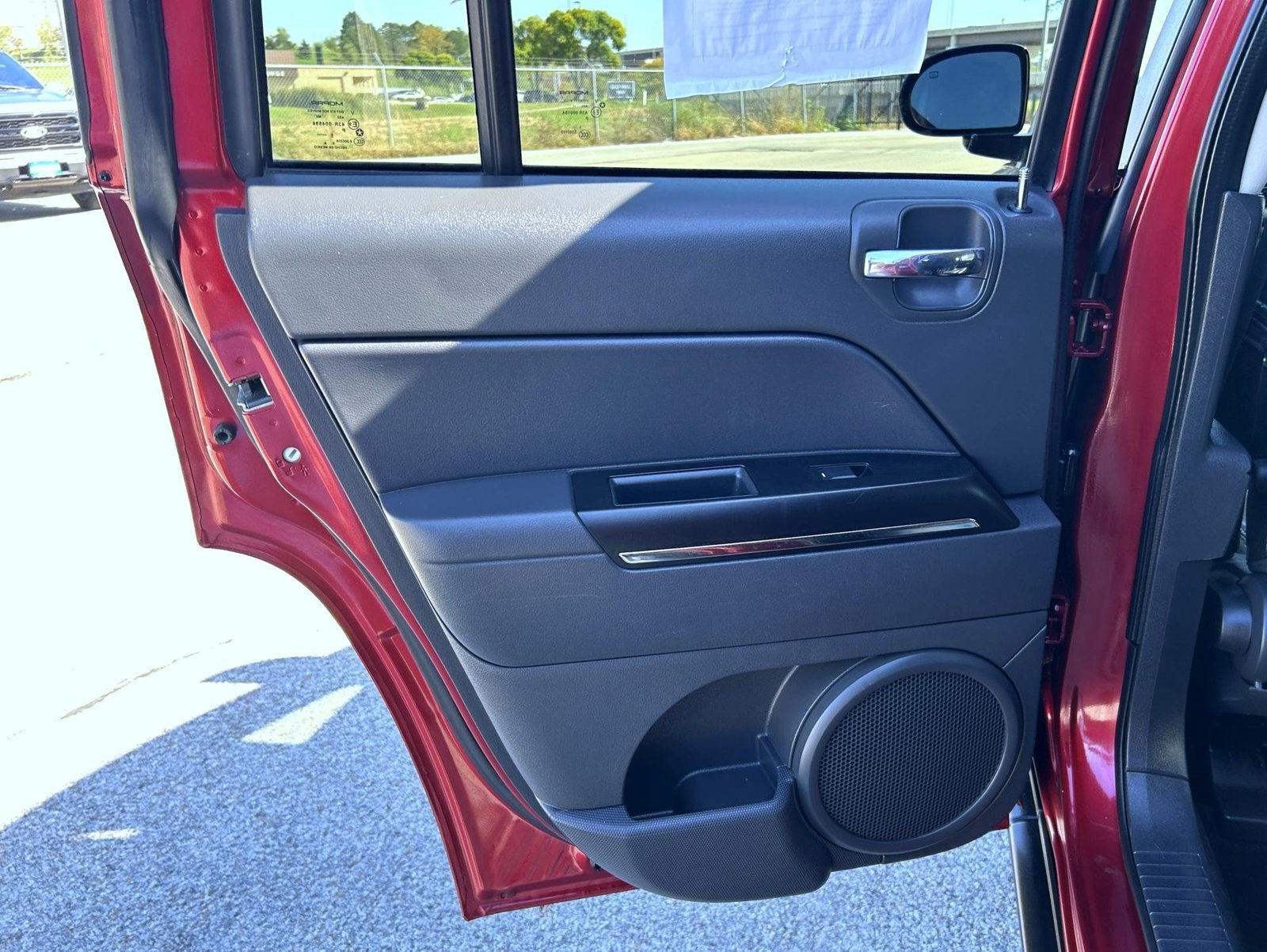 2011 Jeep Compass Limited - Photo 18