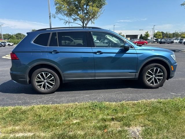 Used 2019 Blue Volkswagen 2.0T SE image 5