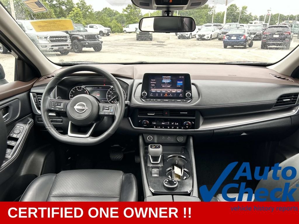 Used 2023 Black Nissan SV image 17