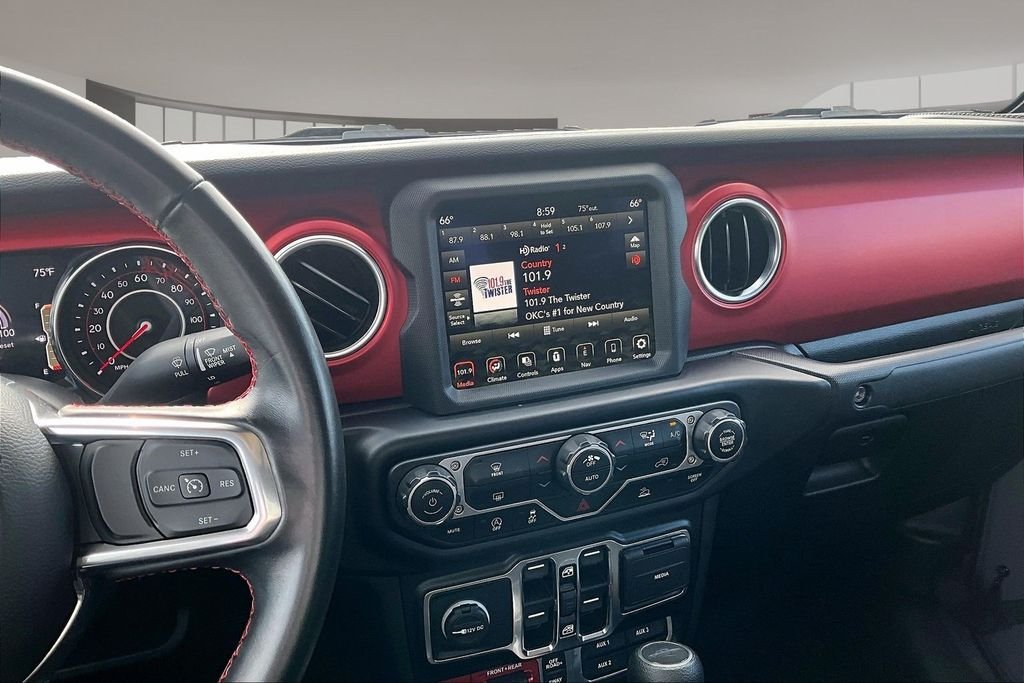 Used 2022 Gray Jeep Rubicon image 6