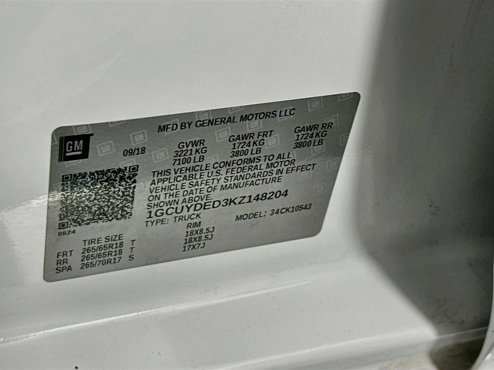 Used 2019 SUMMIT WHITE Chevrolet LT image 33