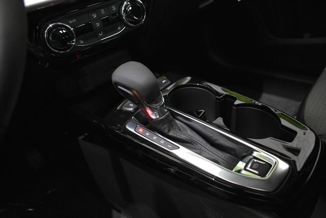 New 2026 Summit White Chevrolet LT image 32