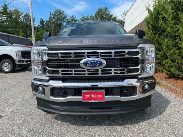 New 2026 Carbonized Gray Metallic Ford F-350® XLT image 3